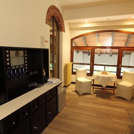 Varallo Pombia Il Castello B&B المظهر الخارجي الصورة